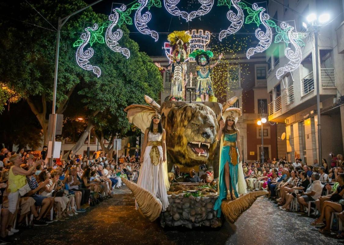Апартаменти El Mirador De Santa Justa Оріуела Екстер'єр фото
